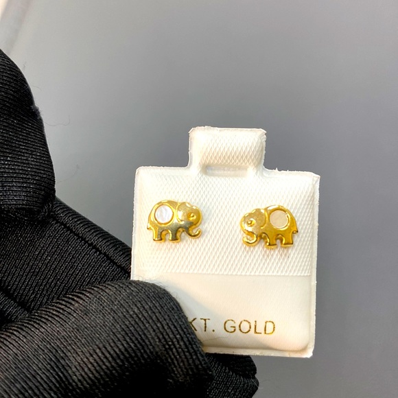 14kt elephant earrings for little girls